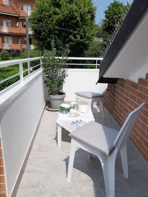 Casa Tra I Castelli Leilighet San Martino Alfieri Eksteriør bilde